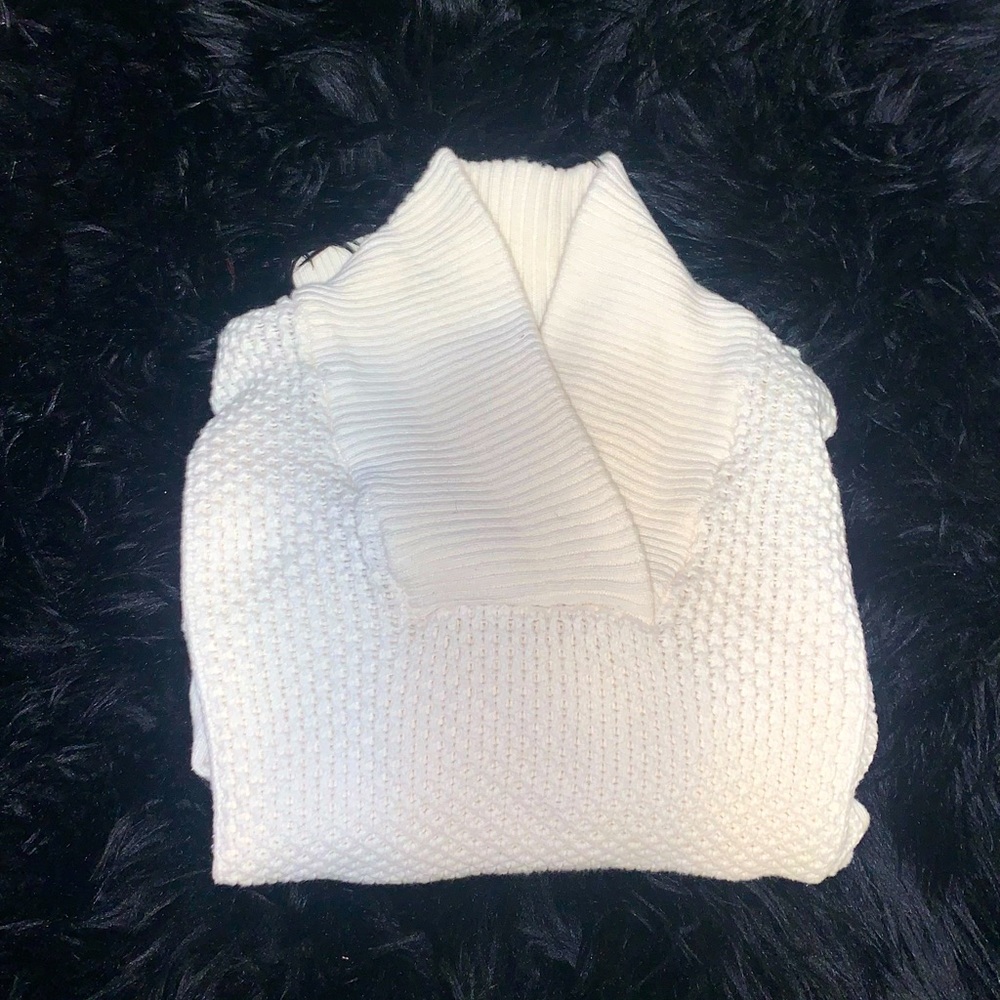 Men’s sweater